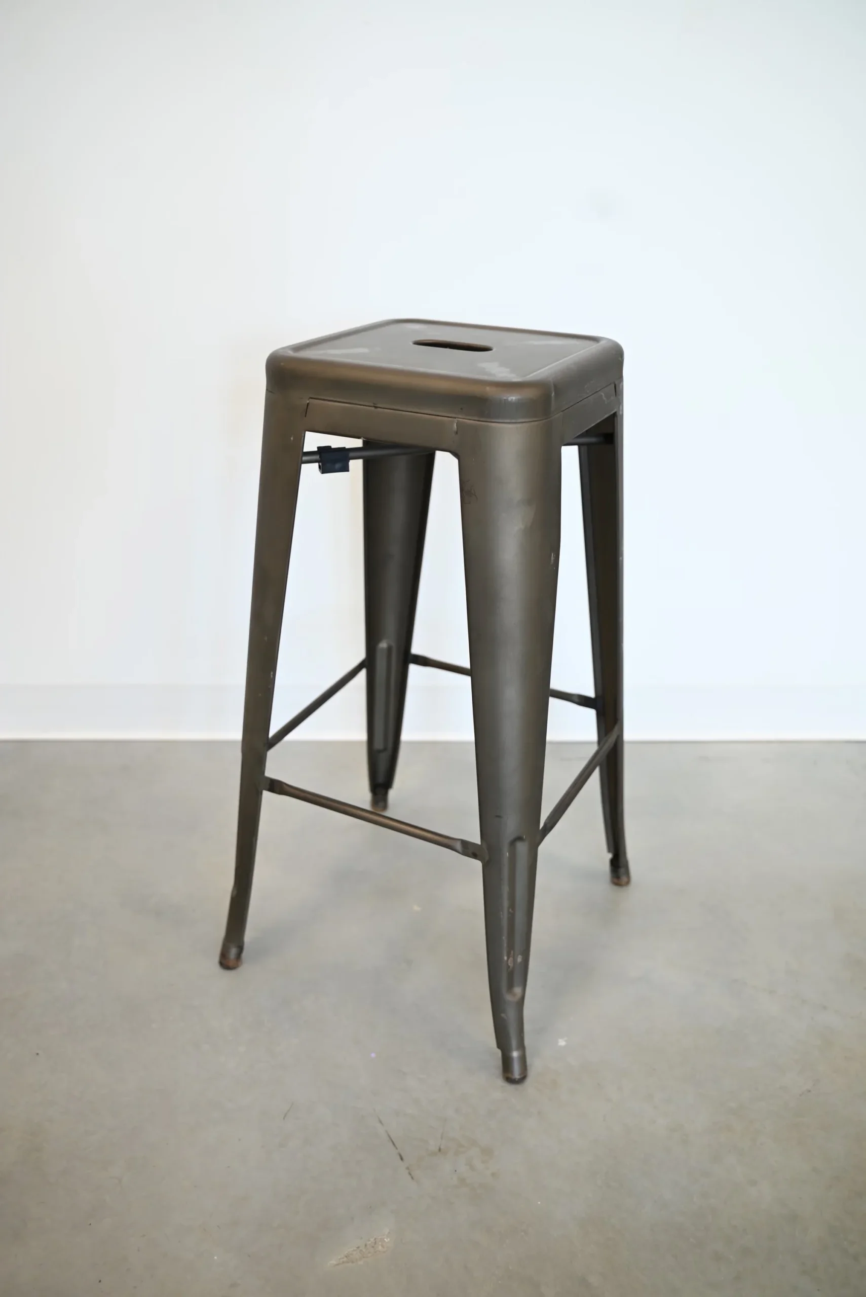 Metal Marais Stools