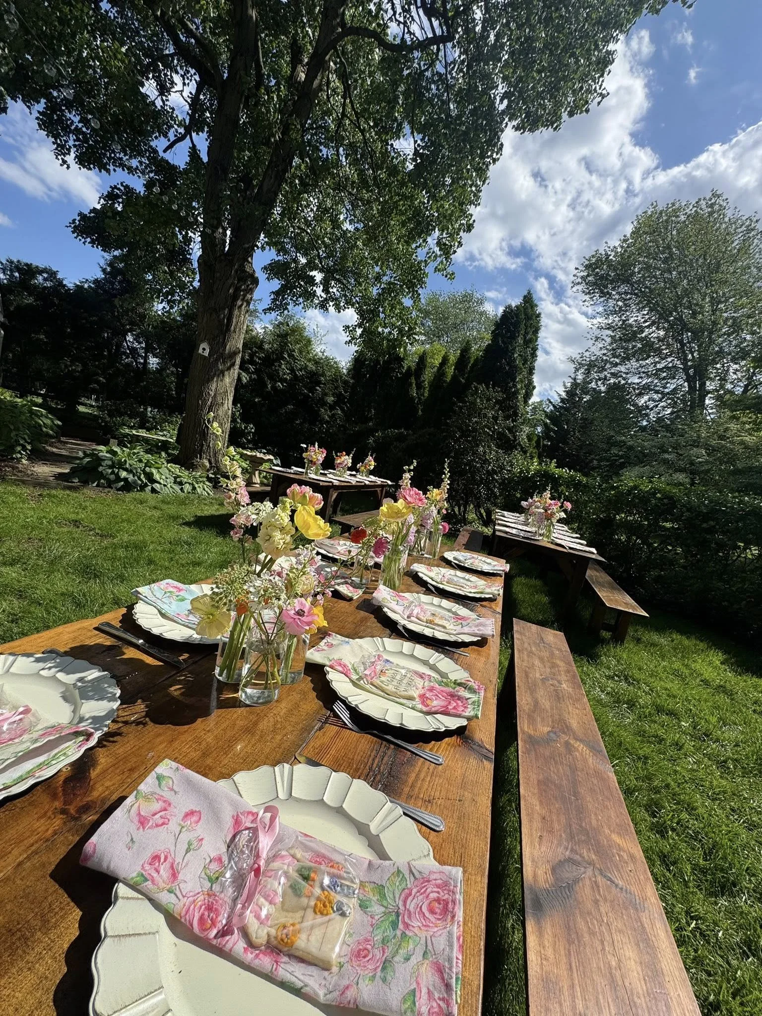 Ceremony Bench Rentals for Weddings & Events